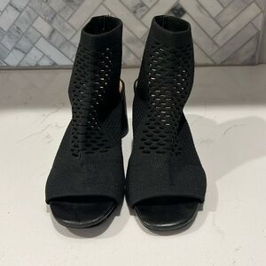 - Nic + Zoe- Shootie, size 7, black- worn once